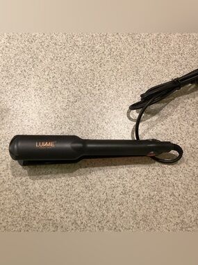 Luveme Hair Flat Iron